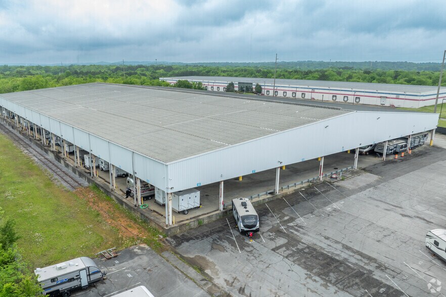 1523 Midfield Industrial Blvd, Birmingham, AL à vendre - Photo principale – Image 1 sur 16