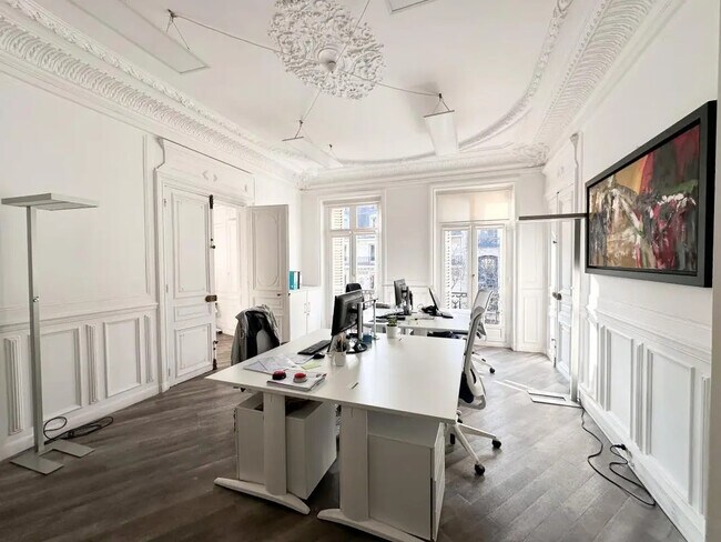 Plus de détails pour Bureau à louer