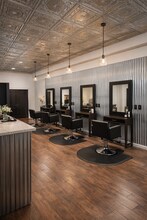 424 Washington St, Columbus, IN à louer Photo intérieure– Image 2 sur 2