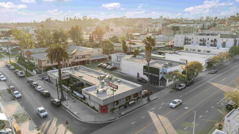 3387 Motor Ave, Los Angeles, CA à vendre - Photo de l’immeuble – Image 3 sur 14
