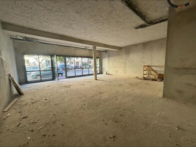 69 Boulevard De Paris, Toulon à vendre - Photo de l’immeuble – Image 3 sur 9