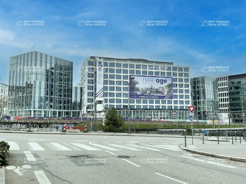Bureau dans Lyon à louer - Photo de l’immeuble – Image 2 sur 26