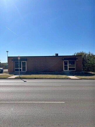 Plus de détails pour 3120-3122 E Lancaster Ave, Fort Worth, TX - Local commercial à vendre