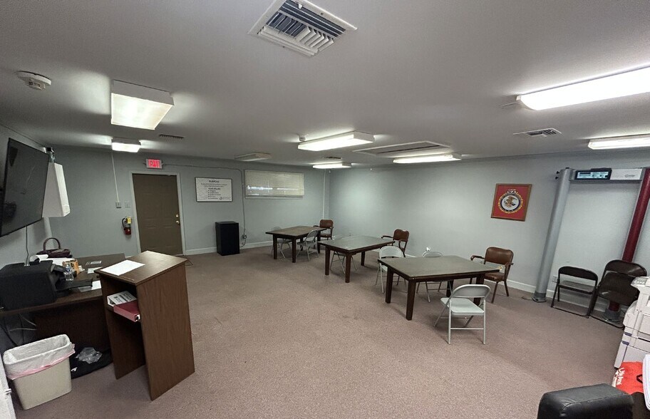 1001 S Hull St, Montgomery, AL à vendre - Photo intérieure – Image 2 sur 4