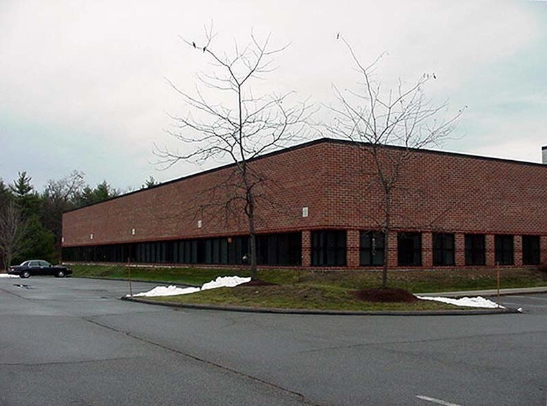 300 Potash Hill Rd, Tyngsboro, MA à louer - Autre – Image 2 sur 12