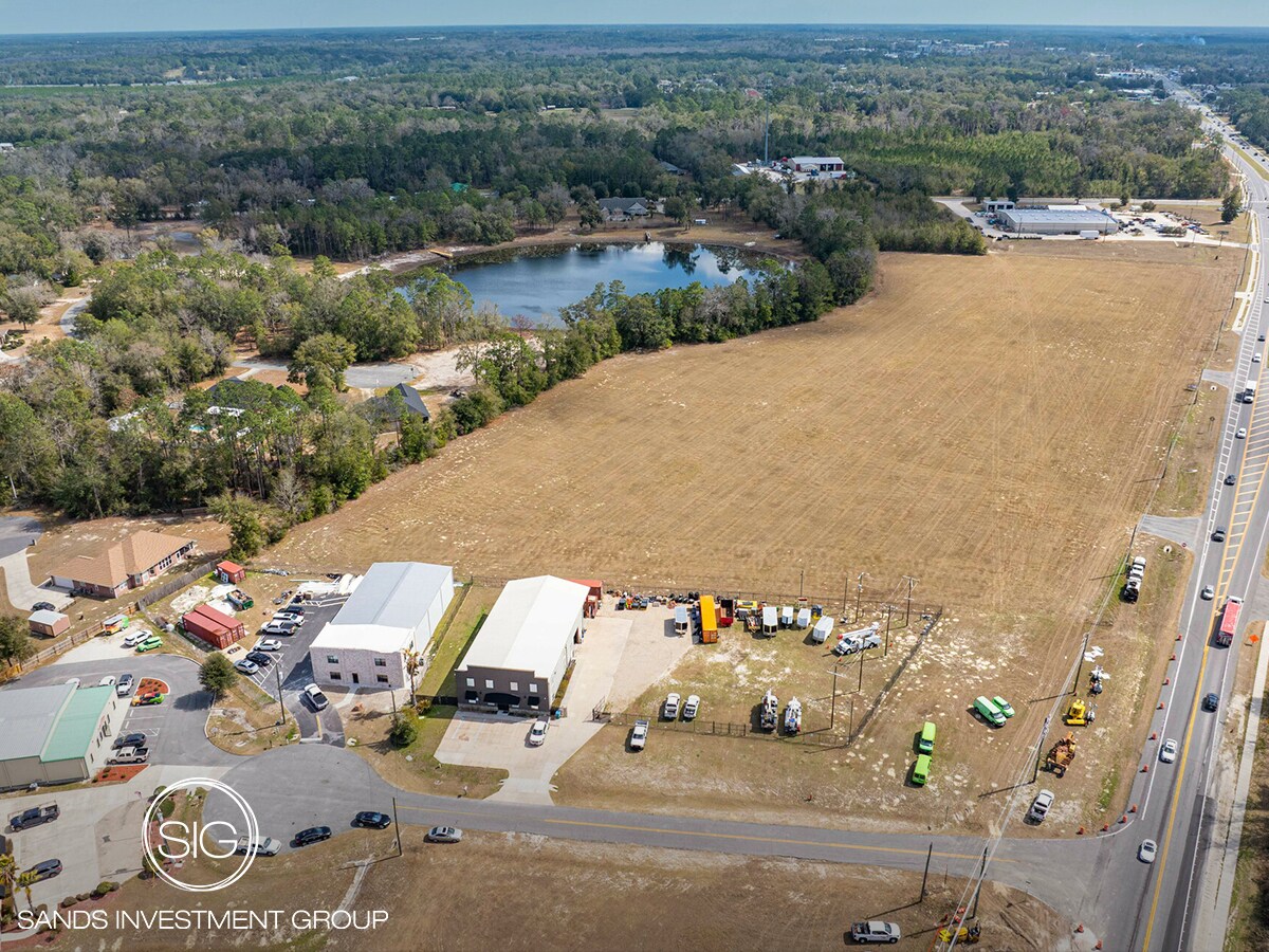 165 NW Amenity Ct, Lake City, FL à vendre Photo principale– Image 1 sur 4