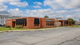 Plus de détails pour 1516 S Mission Rd, Mount Pleasant, MI - Local commercial à vendre