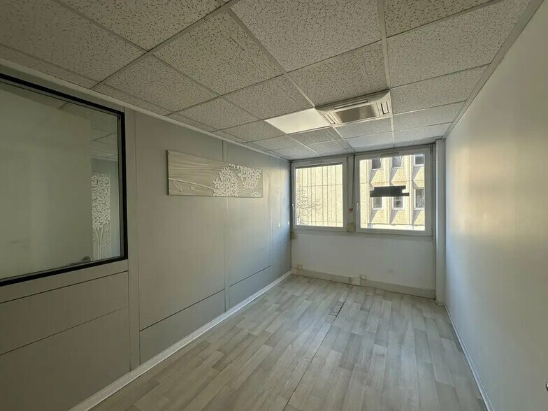 Bureau dans Strasbourg à vendre - Photo intérieure – Image 3 sur 16