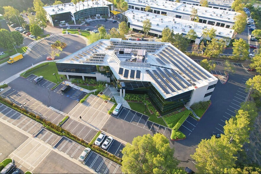 6155 Cornerstone Ct E, San Diego, CA à louer - Aérien – Image 2 sur 6