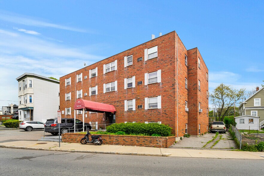 7-20 Hy-Sil Ave, Chelsea, MA à vendre - Photo de l’immeuble – Image 2 sur 17