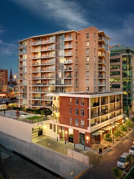 780 Fisgard St, Victoria, BC à louer - Photo de l’immeuble – Image 2 sur 4