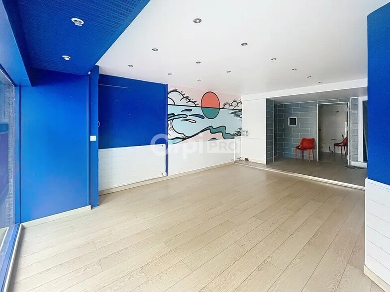 Bureau dans Brive-la-Gaillarde à louer - Photo intérieure – Image 1 sur 14