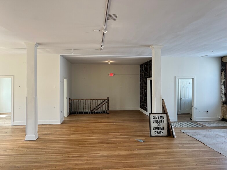 4-10 E Grace St, Richmond, VA à louer - Photo de l’immeuble – Image 3 sur 11