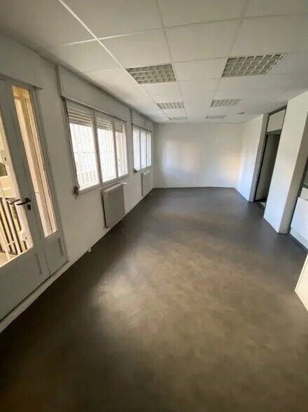 123 Cours Albert Thomas, Lyon à louer - Photo de l’immeuble – Image 2 sur 5