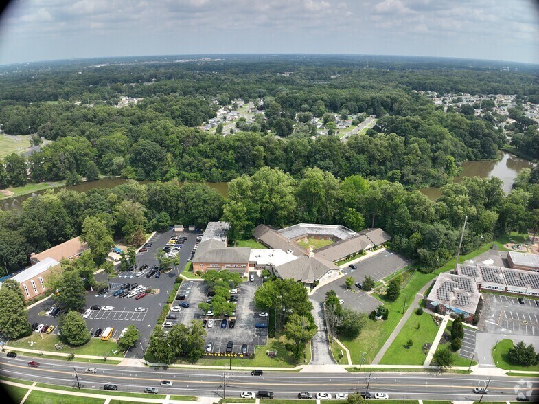 190 N Evergreen Ave, Woodbury, NJ à vendre – Image 3 sur 34