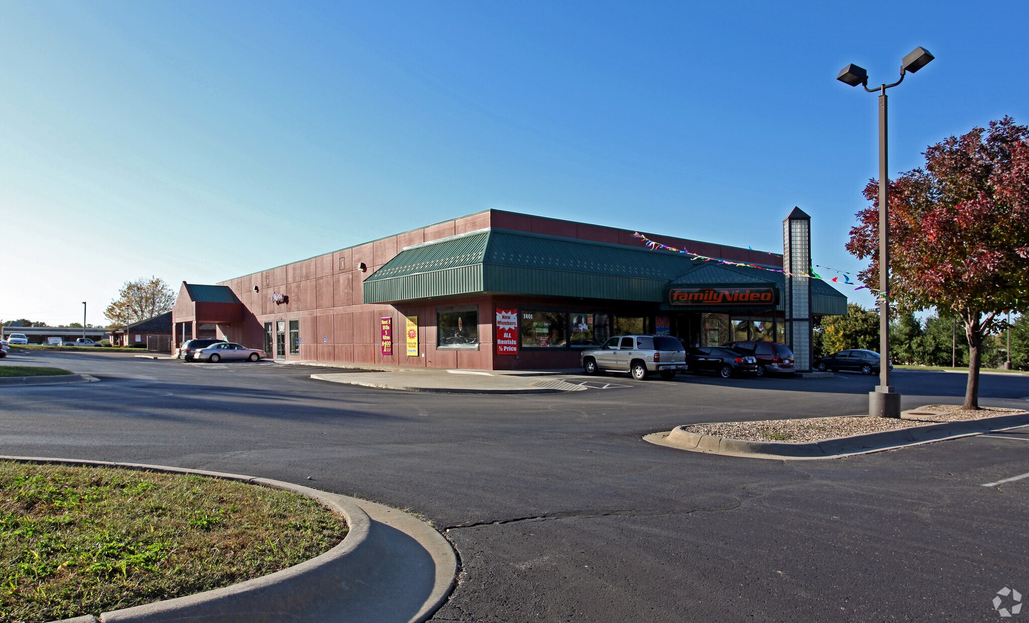 1401 SW Gage Blvd, Topeka, KS à louer Photo principale– Image 1 sur 3