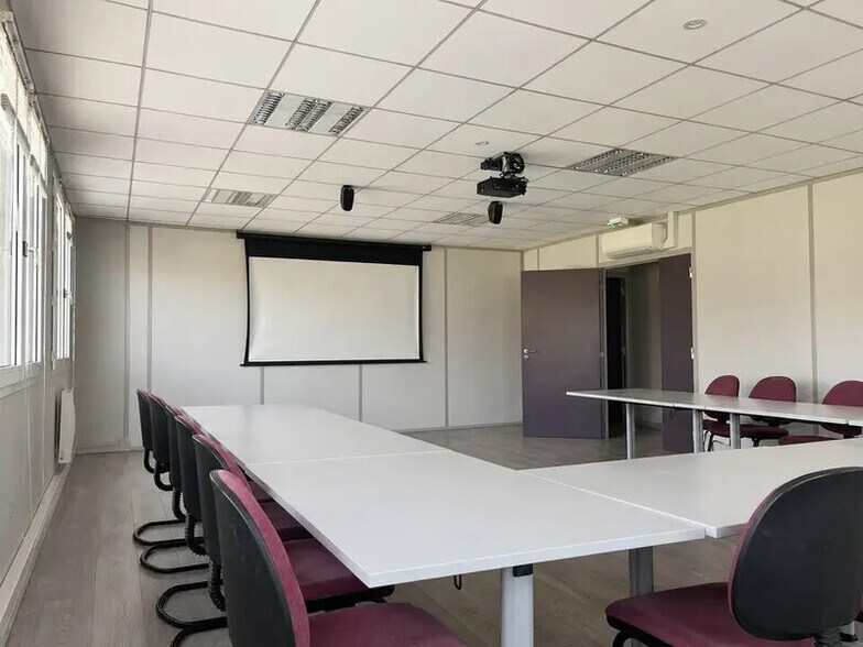 Bureau dans Chenôve à vendre - Photo intérieure – Image 3 sur 14