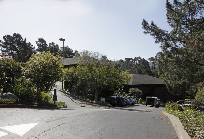 2150 Garden Rd, Monterey, CA à louer - Photo de l’immeuble – Image 2 sur 5