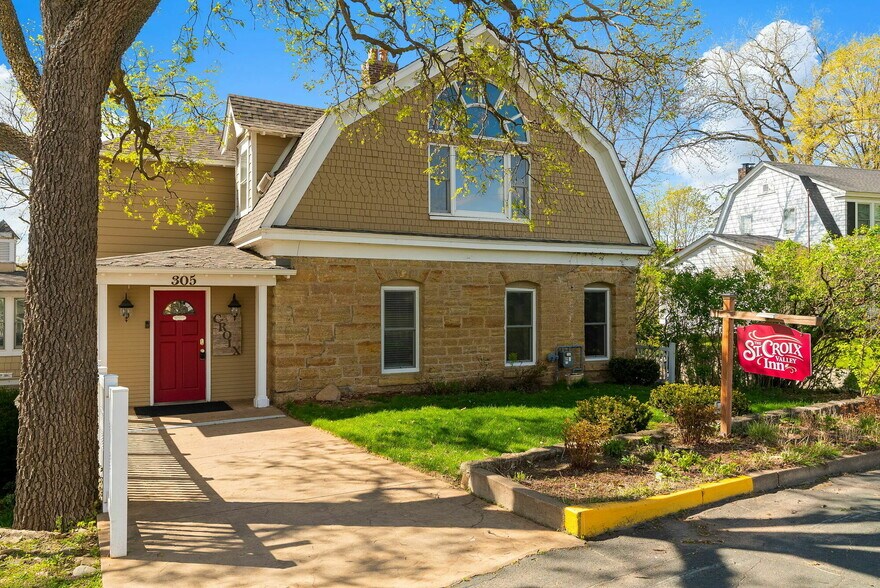 305 River St, Osceola, WI à vendre - Photo de l’immeuble – Image 3 sur 50