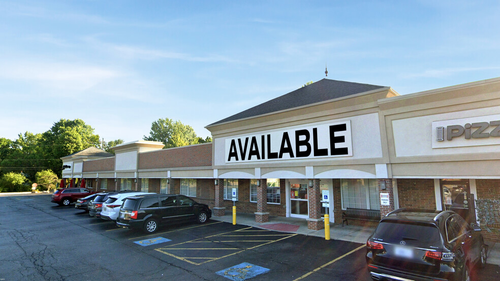 775-785 Som Center Rd, Mayfield Hts, OH à louer - Photo de l’immeuble – Image 2 sur 2