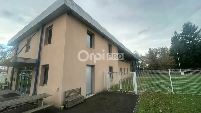 Bureau dans Pau à louer - Photo de l’immeuble – Image 3 sur 9
