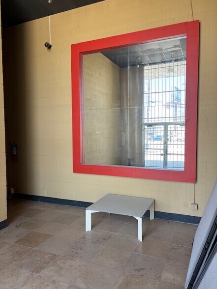 1230 Basse Rd, San Antonio, TX à louer - Photo de l’immeuble – Image 2 sur 7