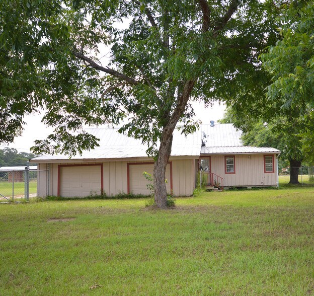 14006 Old Highway 59 N, Splendora, TX à louer - Photo de l’immeuble – Image 3 sur 21