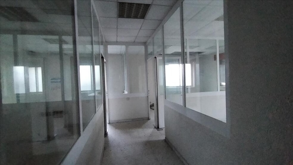 View Photo