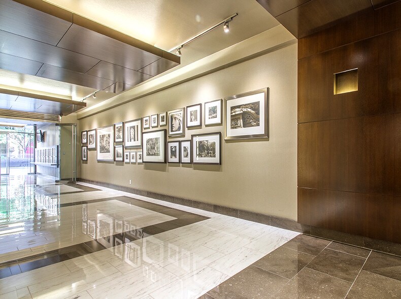 270 Park Ave S, New York, NY à louer - Hall d’entrée – Image 2 sur 8