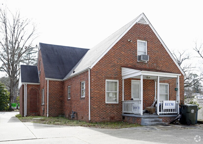 1505 E Ash St, Goldsboro, NC à vendre - Photo de l’immeuble – Image 3 sur 6