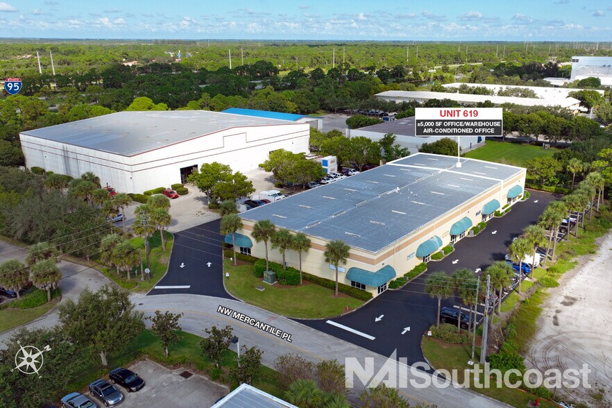 603-619 NW Mercantile Pl, Port Saint Lucie, FL à louer - Photo de l’immeuble – Image 1 sur 10