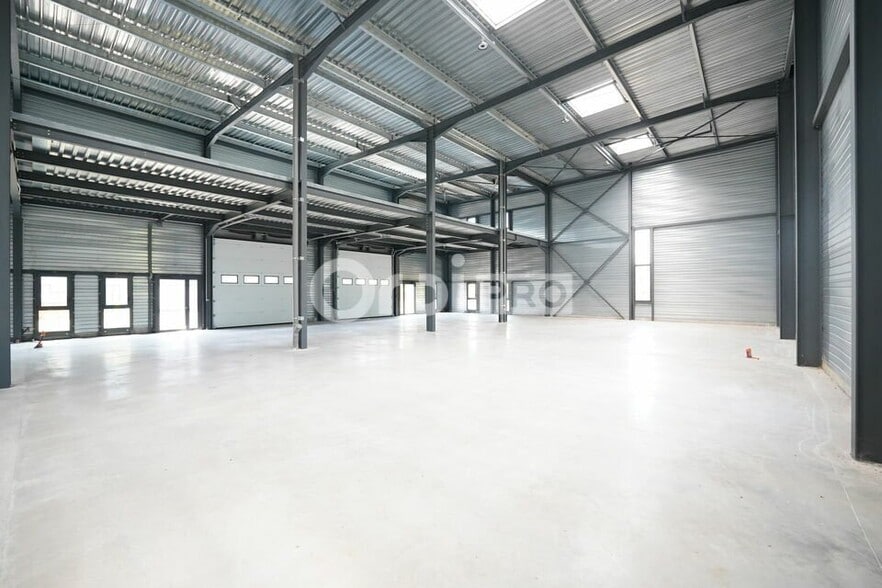 15 Rue Georges Charpak, Bourgoin-Jallieu à louer - Photo intérieure – Image 3 sur 8