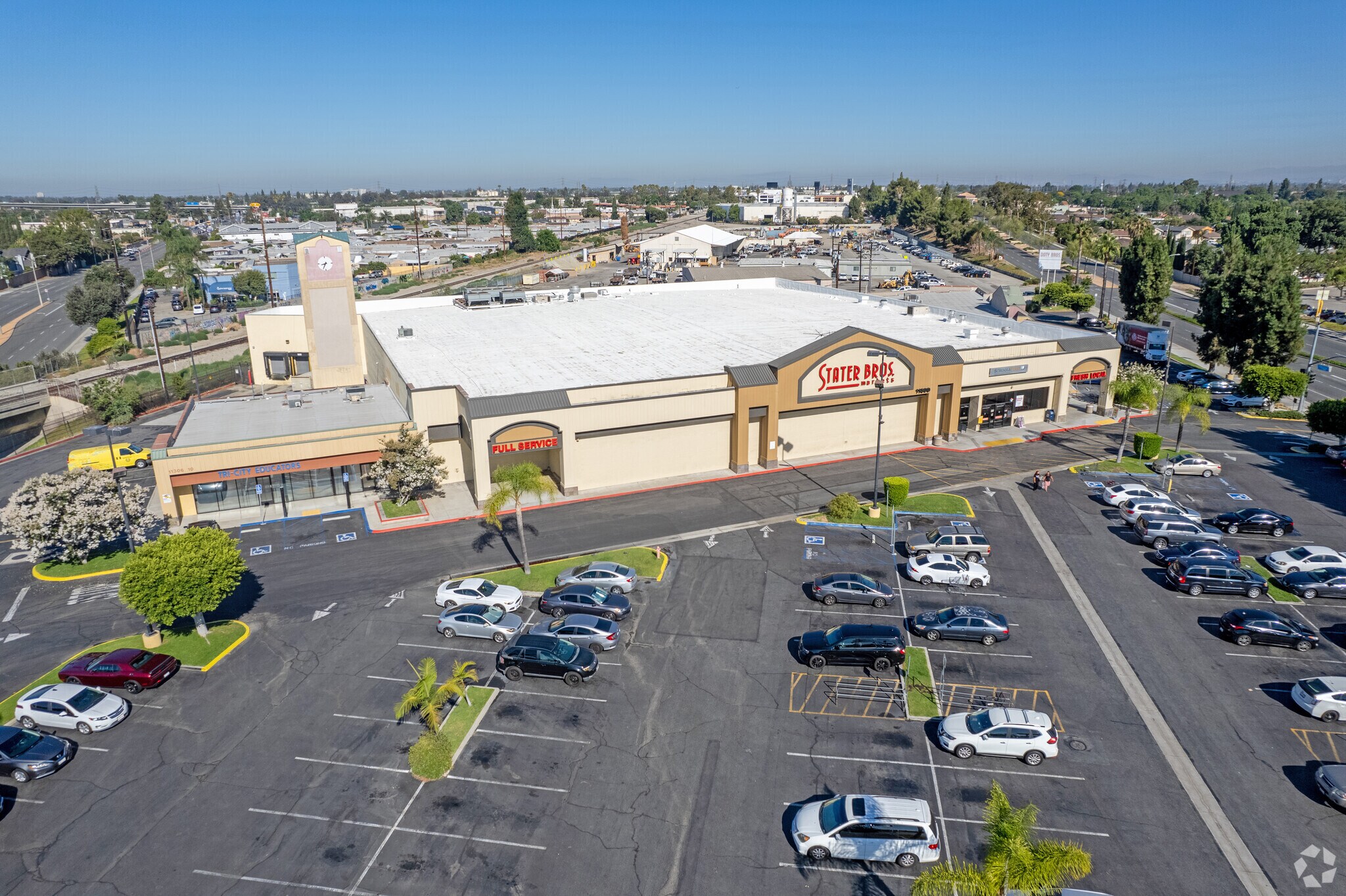 11300 Firestone Blvd, Norwalk, CA à vendre Photo principale– Image 1 sur 8