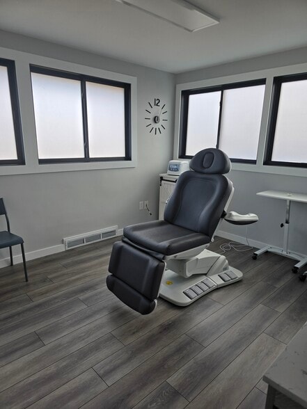 4 Park Lane Rd, New Milford, CT à louer - Photo intérieure – Image 2 sur 5