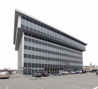Plus de détails pour 511 Fort St, Port Huron, MI - Bureau à vendre