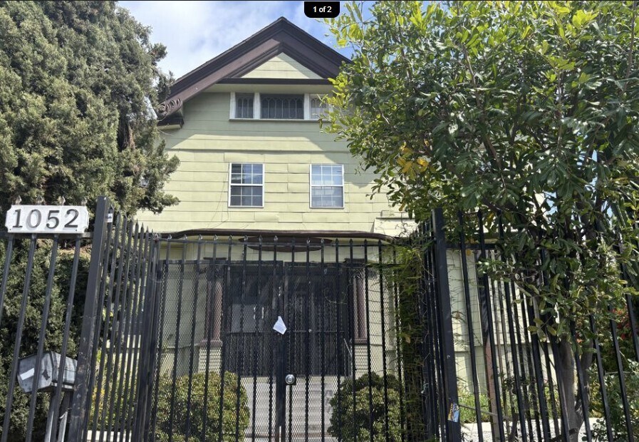 1052 S Westlake Ave, Los Angeles, CA à vendre Photo principale– Image 1 sur 3