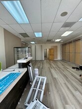 1941-1947 Tully Rd, San Jose, CA à louer Photo intérieure– Image 2 sur 9