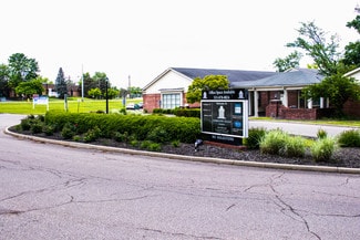 Plus de détails pour 34-38 Triangle Park Dr, Cincinnati, OH - Bureau, Local commercial à louer