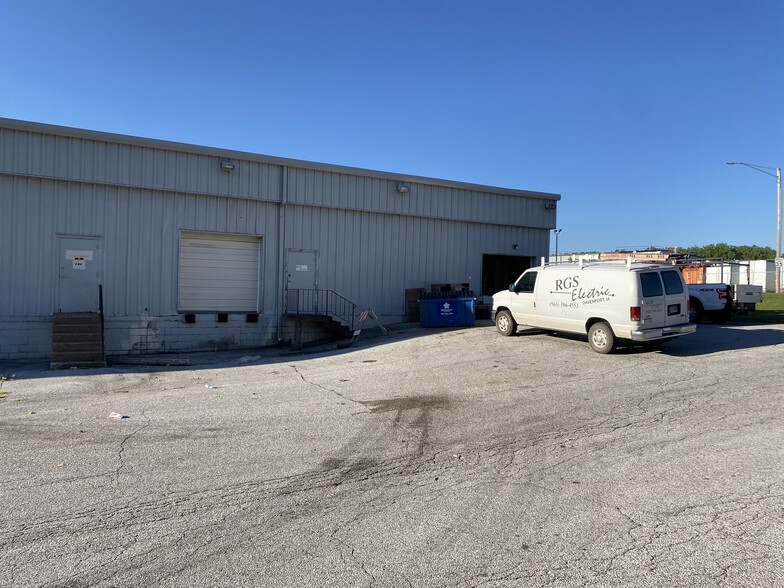 5107-5114 Tremont Ave, Davenport, IA à louer - Photo de l’immeuble – Image 3 sur 6