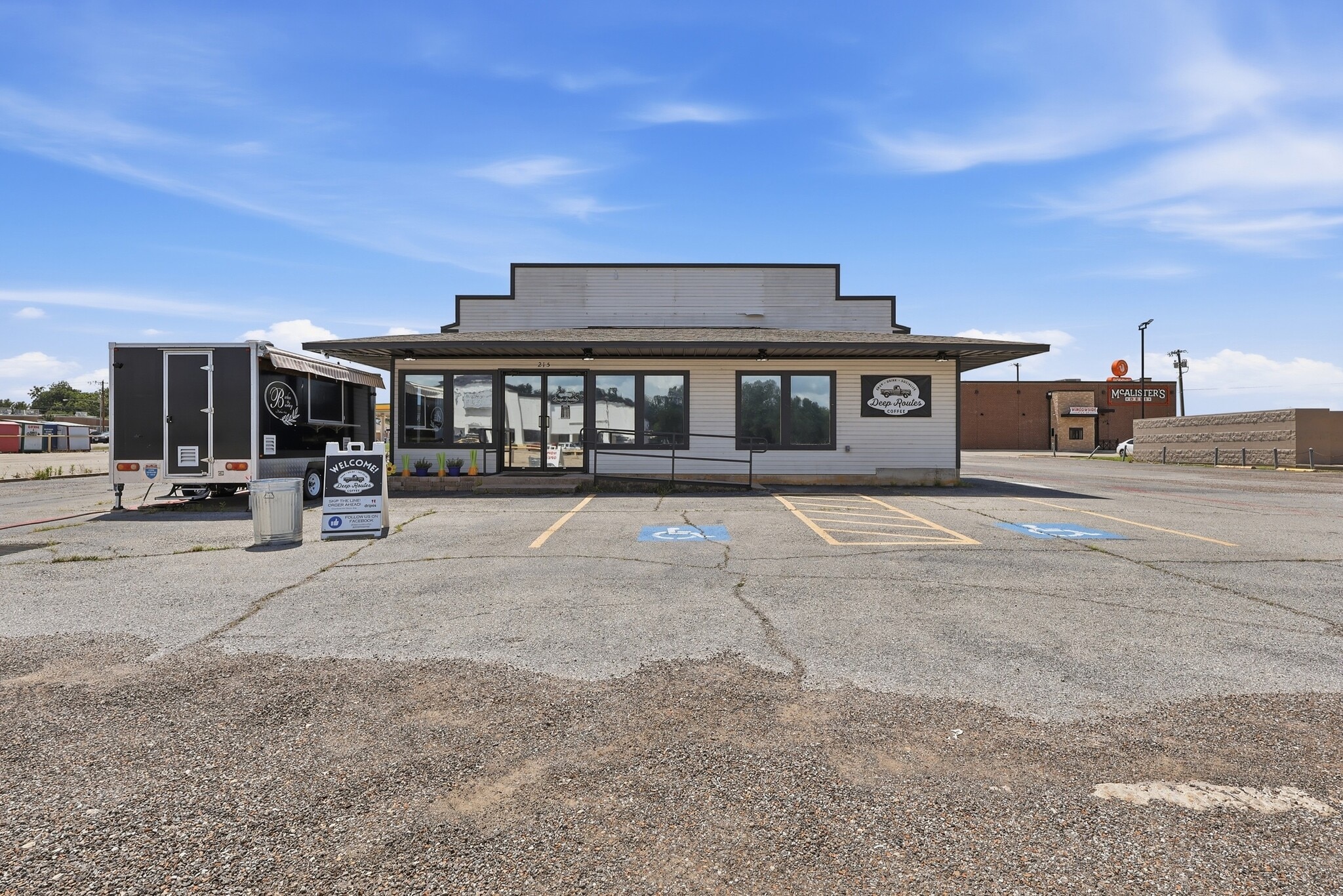215 Shannon Rd E, Sulphur Springs, TX à vendre Photo principale– Image 1 sur 13