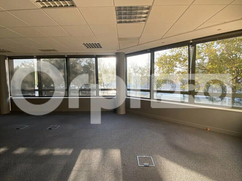 Bureau dans Le Havre à louer - Photo de l’immeuble – Image 2 sur 5