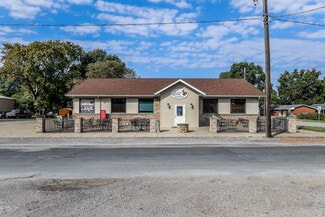Plus de détails pour 101 E Main St, Saint Jacob, IL - Local commercial à vendre