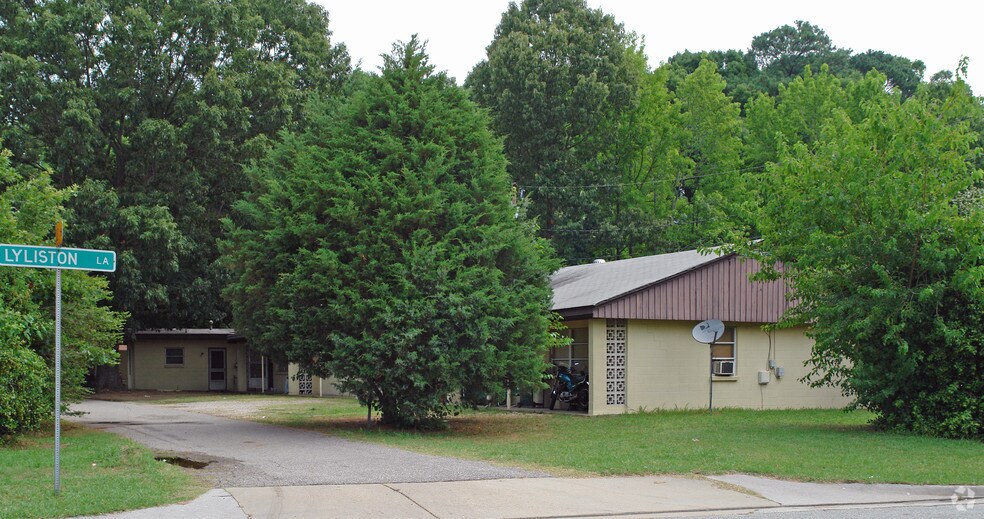 10710 Jefferson Ave, Newport News, VA à vendre - Photo de l’immeuble – Image 2 sur 24