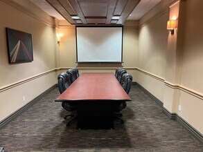 435 Gregoire Dr, Fort McMurray, AB à louer Photo intérieure– Image 2 sur 2