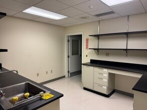 4010 Stone Way N, Seattle, WA à louer Photo intérieure– Image 2 sur 17