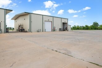 13020 S Sunnylane Rd, Moore, OK à louer Photo de l’immeuble– Image 1 sur 10