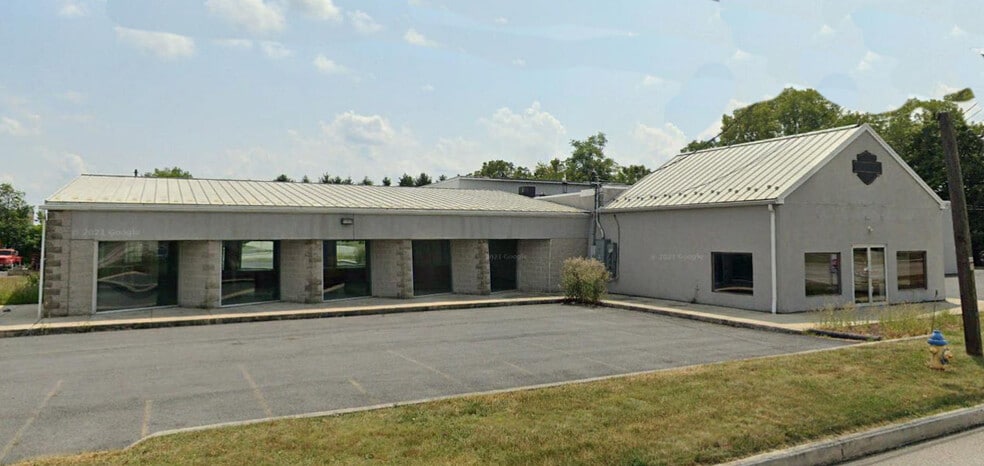 28 E Main St, New Kingstown, PA à louer - Photo principale – Image 1 sur 11