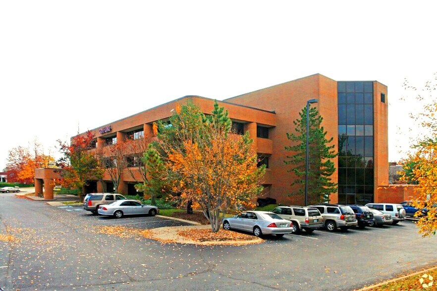 5111 Maryland Way, Brentwood, TN à louer - Photo de l’immeuble – Image 2 sur 10