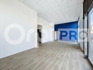 Plus de détails pour Local commercial à louer