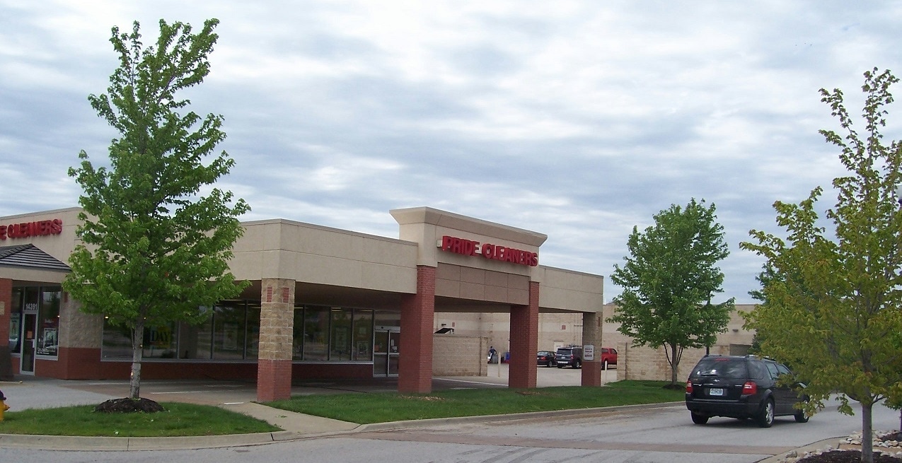 14401 W Metcalf Ave, Overland Park, KS à louer Photo de l’immeuble– Image 1 sur 9